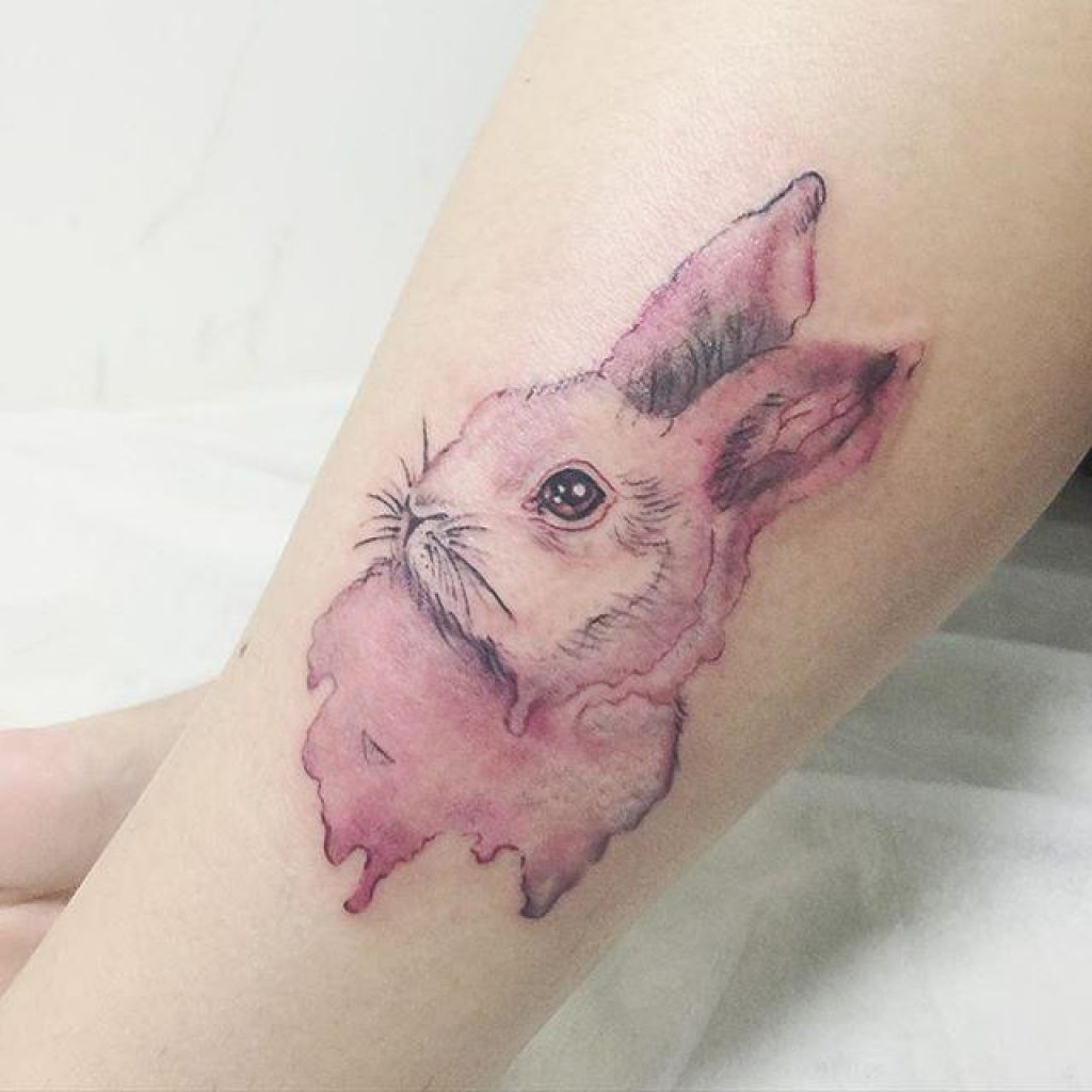 65 Tatuagens de Coelho Lindas e Inspiradoras