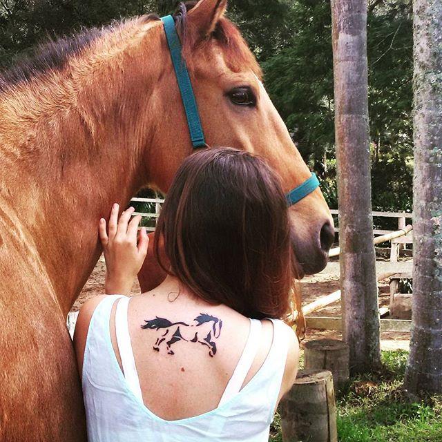 Tatuagem feminina de cavalo: modelos delicados com um FORTE significado –  Nova Mulher