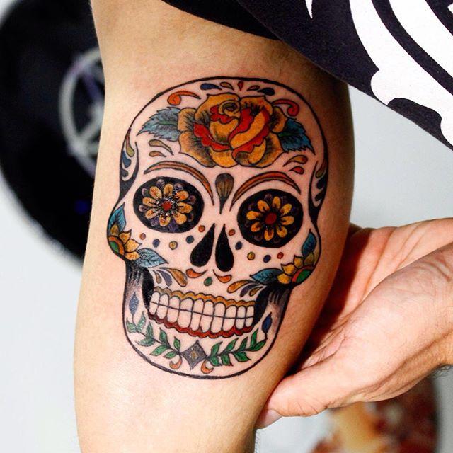 60 Tatuagens de Caveira Mexicana (as fotos mais incríveis!)