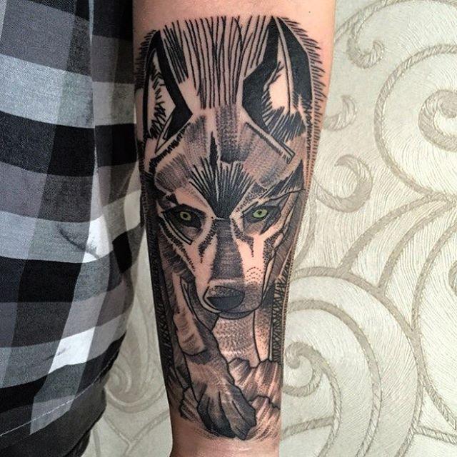Lobo quadro | Lobo tatuagem, Desenho de tatuagem de lobo, Esboço de lobo
