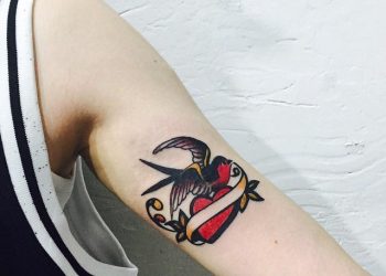 60 tatuagens de andorinha em diferentes propostas para você se inspirar
