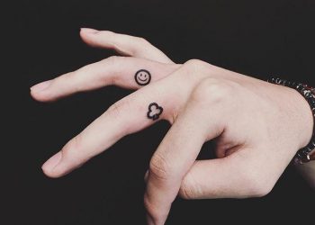 90 tatuagens no dedo para quem ama pequenos detalhes