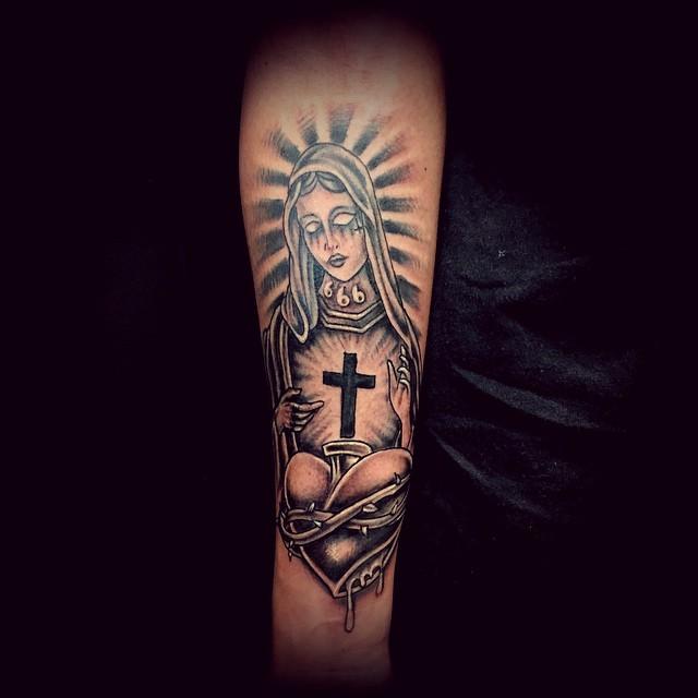 80 Tatuagens Religiosas Incríveis (melhores fotos!)