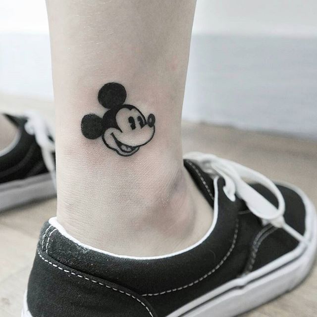 Mickey Mouse o ratinho mais conhecido da Disney