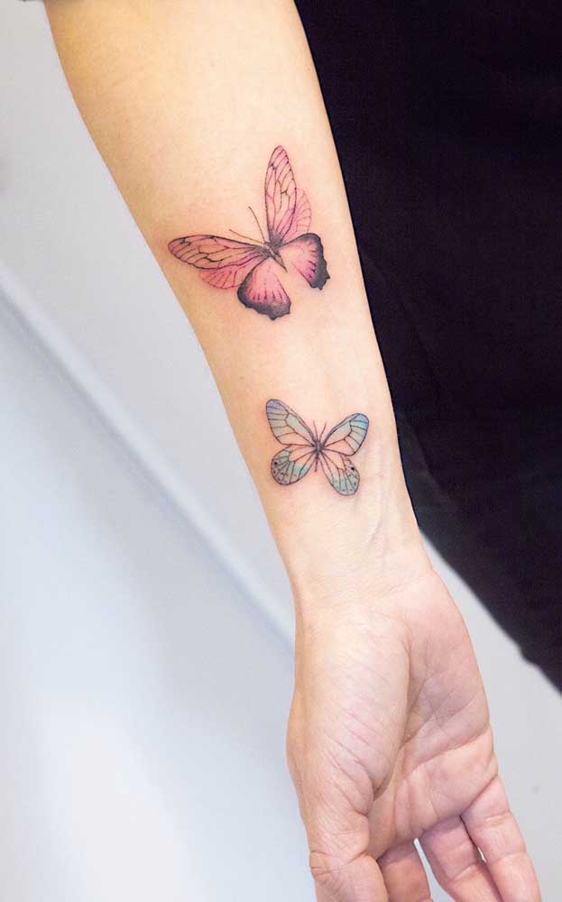 A tatuagem borboleta 3D é um desenho bem delicado que combina com mulheres que amam a liberdade.