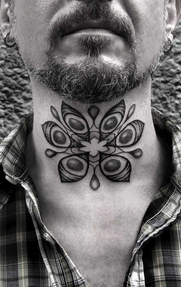Que desenho fantástico para fazer uma tattoo no pescoço.