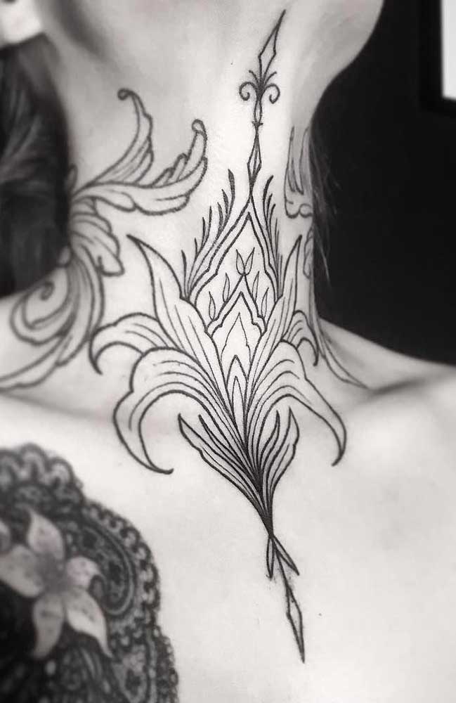 Você já percebeu que as mulheres estão apostando muito nas tattoos na região do pescoço.