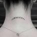 Tatuagem no pescoço: desenhos, significados e fotos inspiradoras