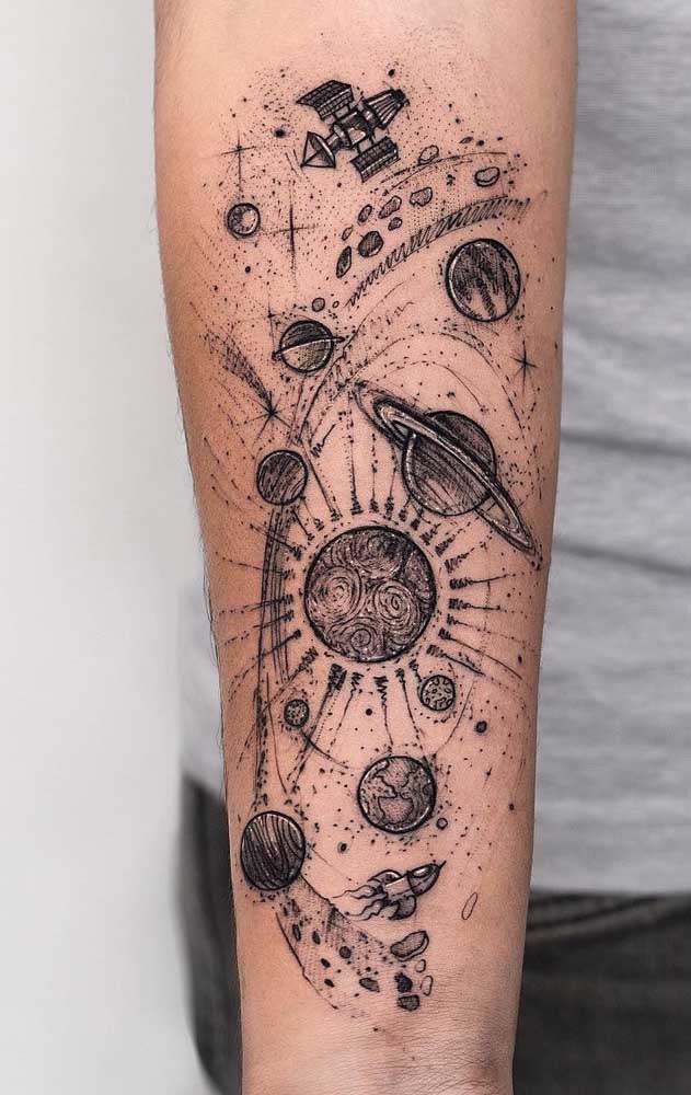 Que tal fazer uma tatuagem sombreada com um desenho diferenciado?