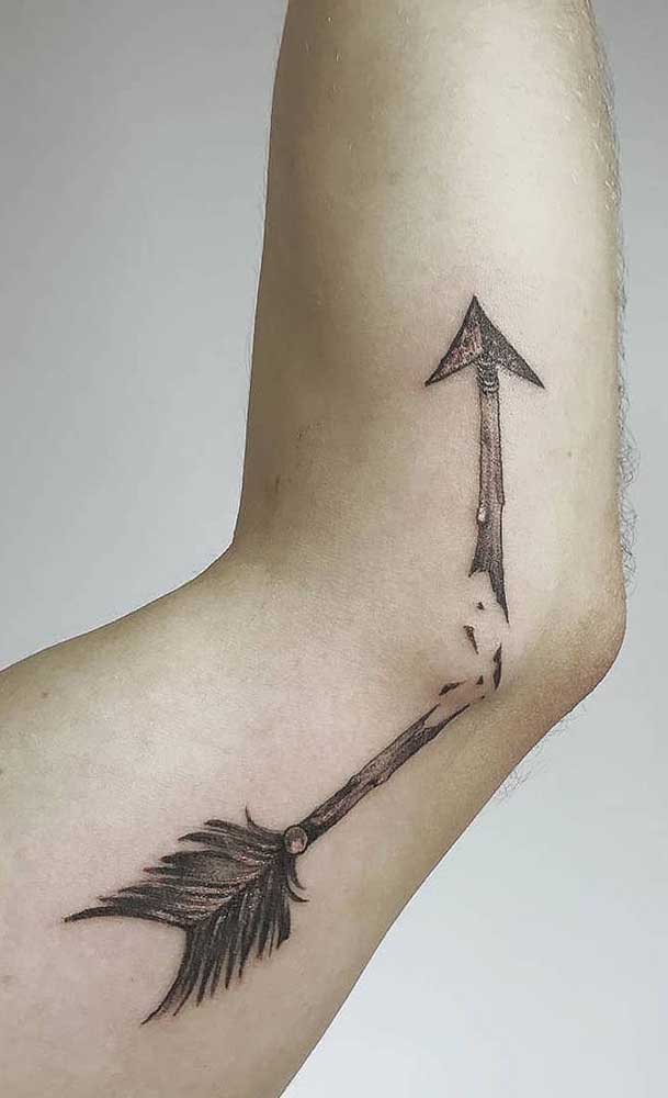 Use e abuse da criatividade na hora de fazer a sua tatuagem de flecha.