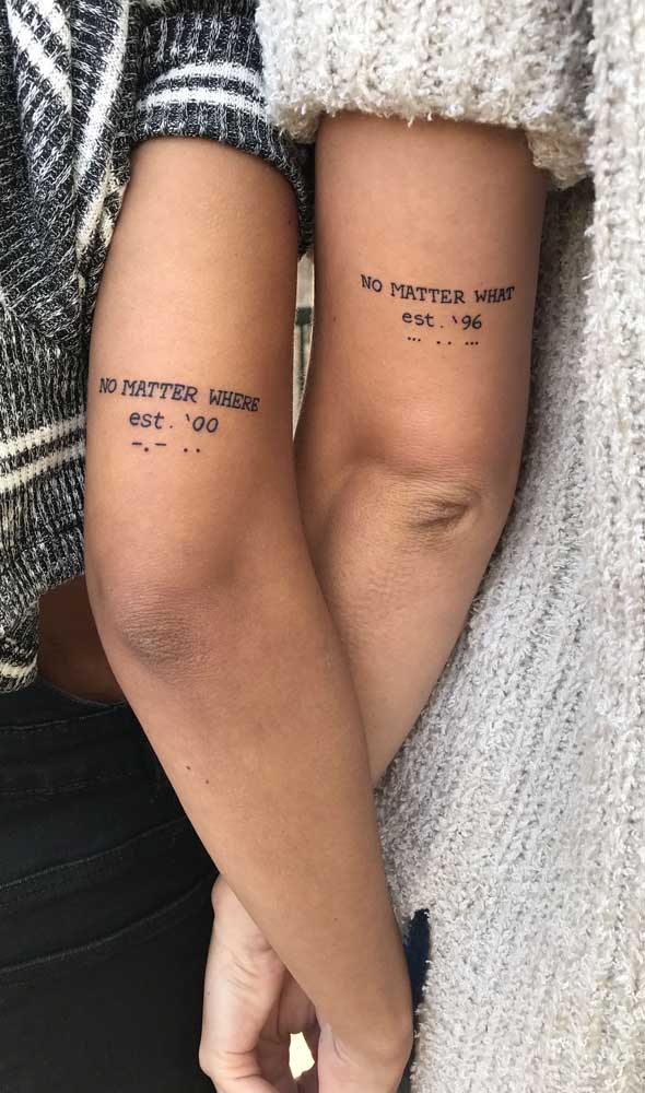 As frases são as opções mais escolhidas na hora de fazer uma tatuagem de irmãs.