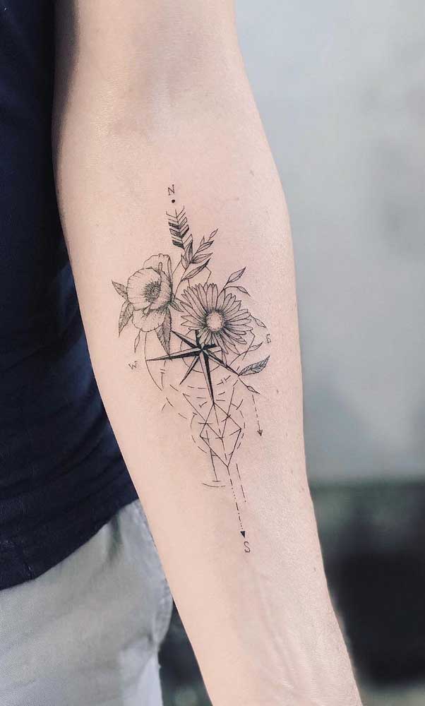 Mas acrescente outros elementos para deixar a tattoo mais linda.