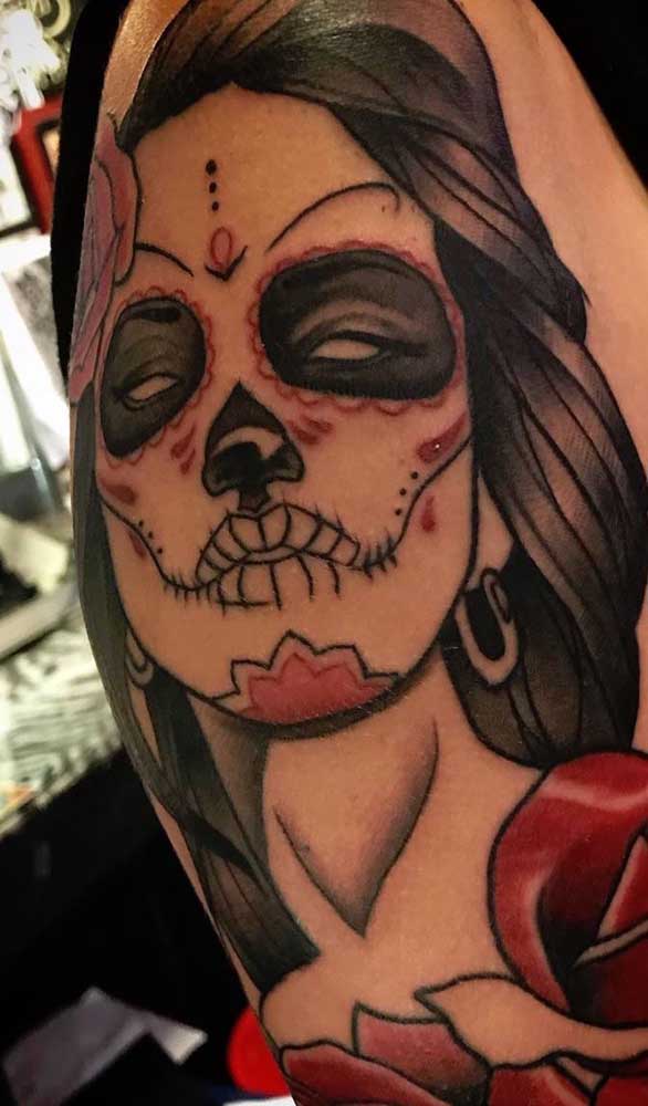 Veja que tatuagem de catrina você pode fazer.