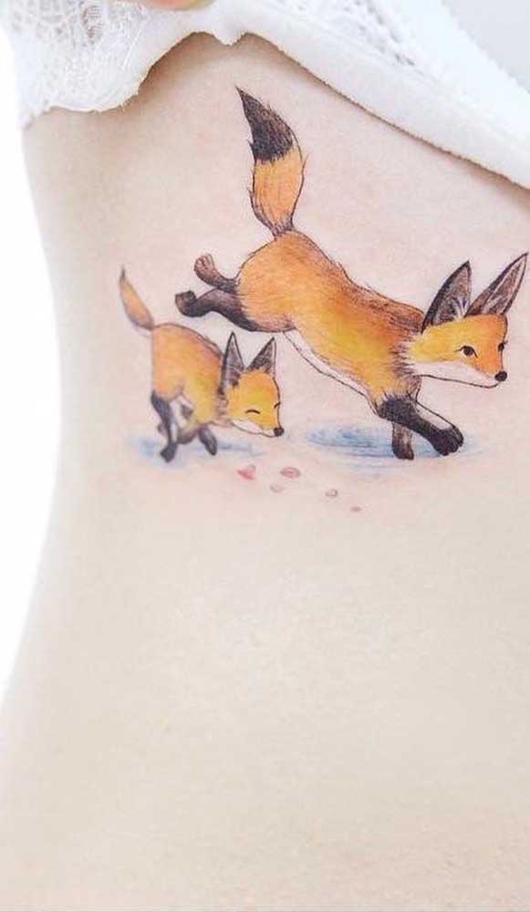 É possível fazer uma tatuagem fofa para a família toda.