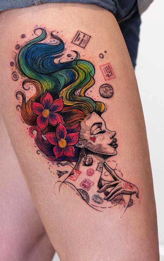 Use estilos diferentes para fazer uma tatuagem especial na coxa.