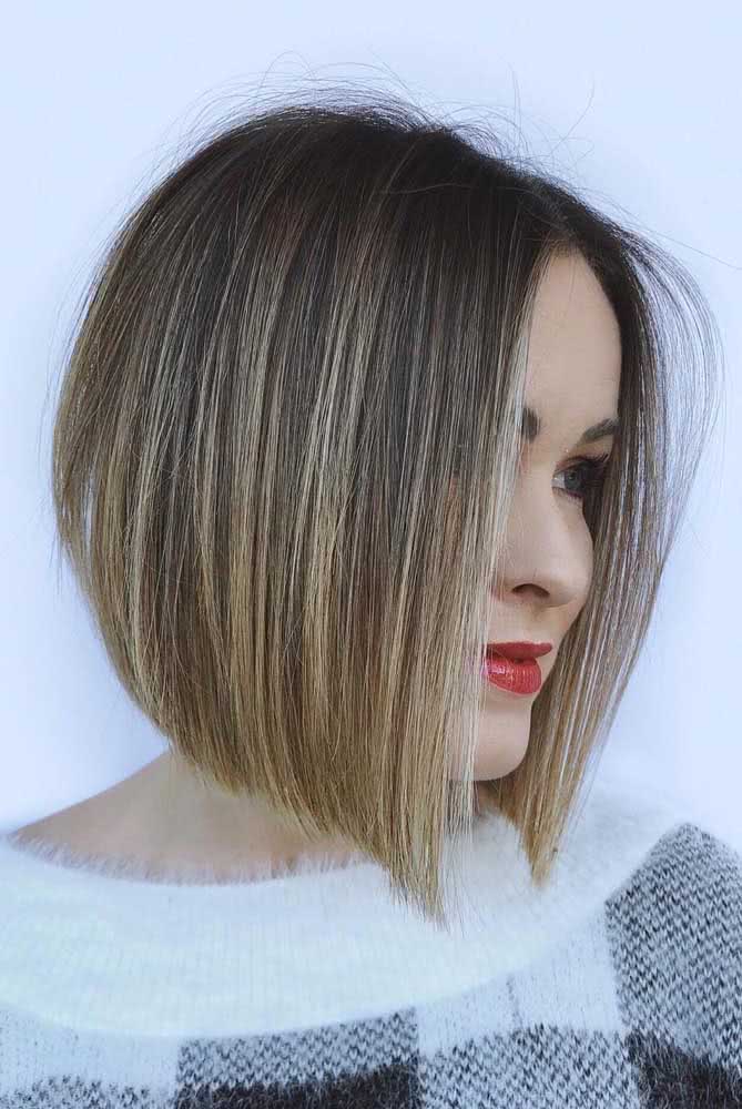 O sombré hair é uma das técnicas mais usadas para iluminar o corte chanel em cabelos lisos.
