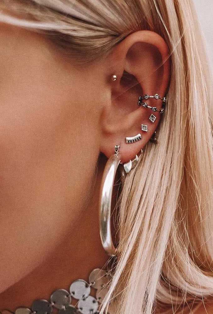 Piercing na orelha discreto para quem não quer exagerar no look