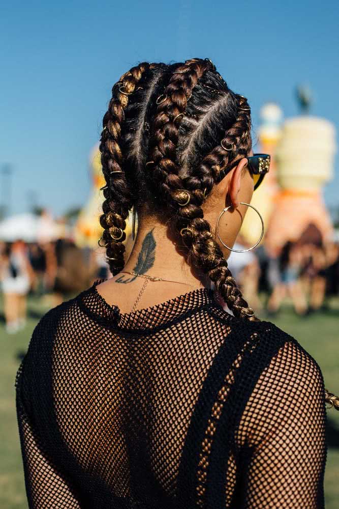 Trança boxeadora com quatro pontas: ideal para quem tem bastante cabelo