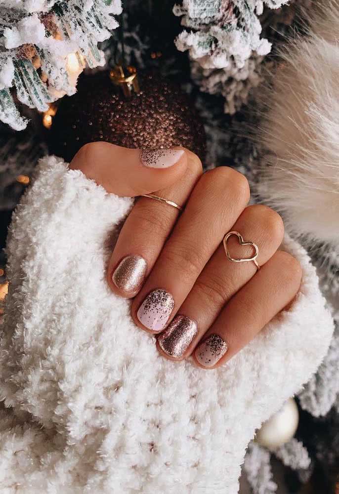 Unhas para carnaval com glitter: não podem faltar!