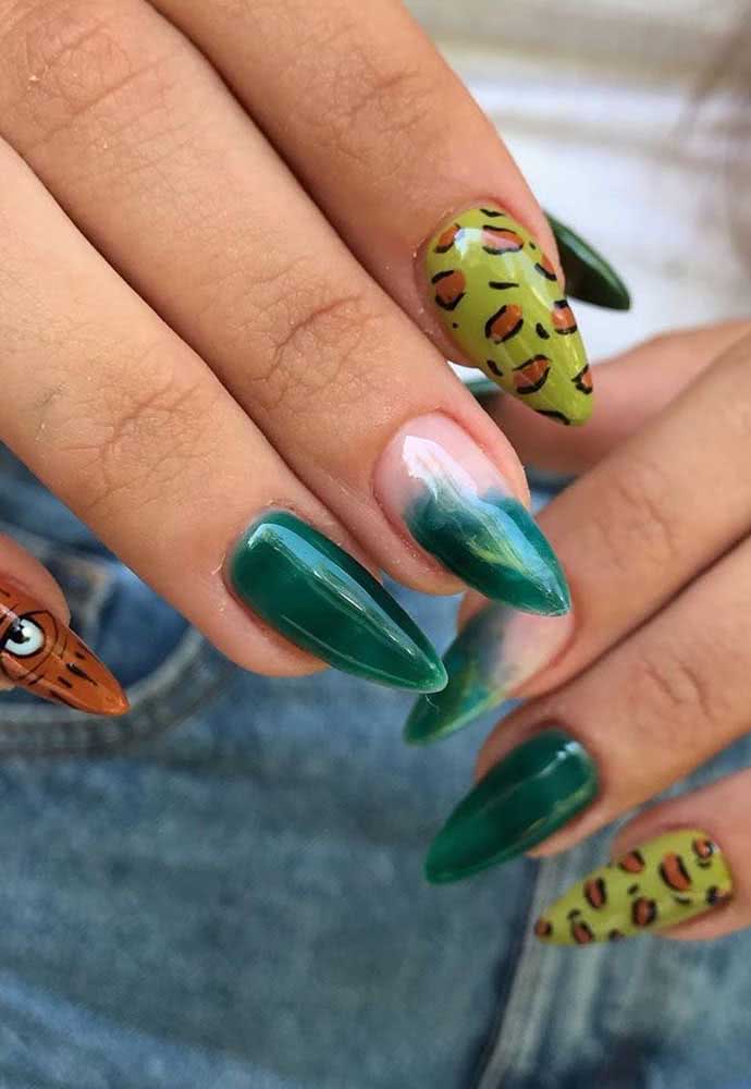 Mix de estampas para unhas: de oncinha à degrade 