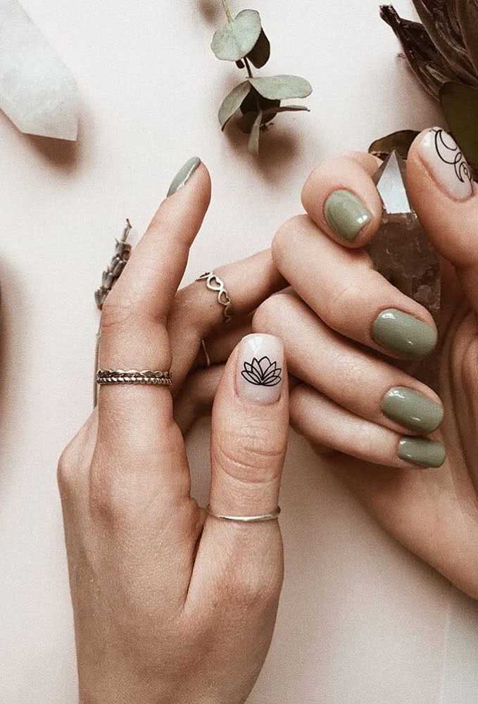 Unhas decoradas com flores minimalistas. Opções para todos os gostos!