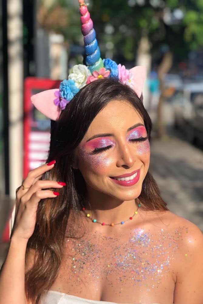 Maquiagem de unicórnio para o carnaval: quanto mais brilho, melhor