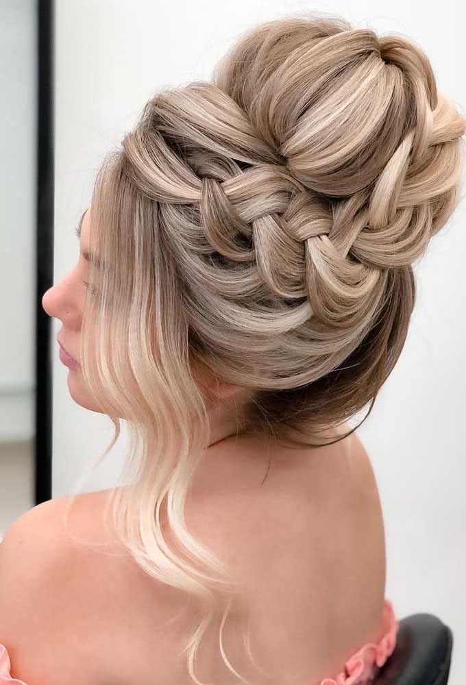 Penteado Preso: Como Fazer o Seu e Passo a Passo para Seguir