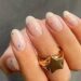 Unhas delicadas para noivas: 50 ideias lindas de nail art com fotos