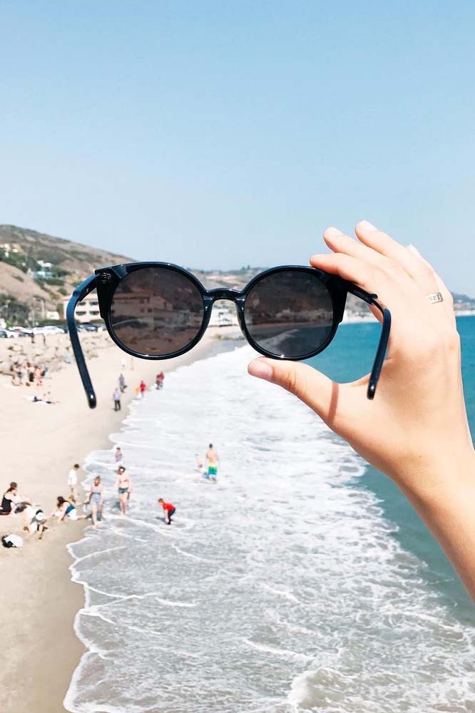 Oferecendo outra lente para observar a praia.