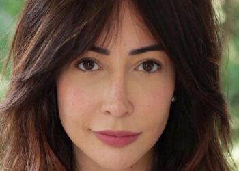 Franja desfiada: dicas para cuidar e 40 fotos para se inspirar