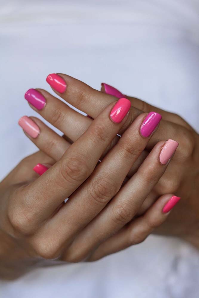 Degrade de cores nas unhas: esmaltação simples e divertida