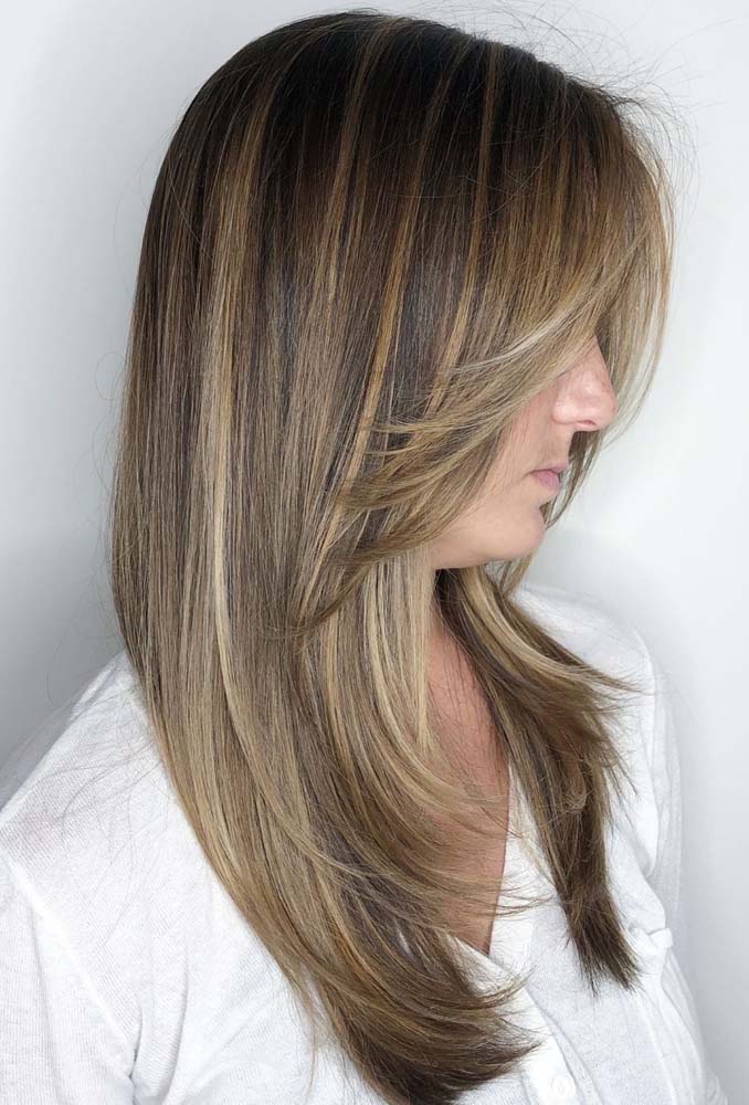 53+ Ideias de Corte de Cabelo Feminino Médio Repicado