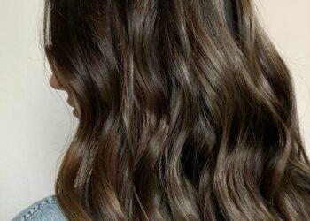 Cabelo médio repicado: 50 ideias e modelos para você se inspirar