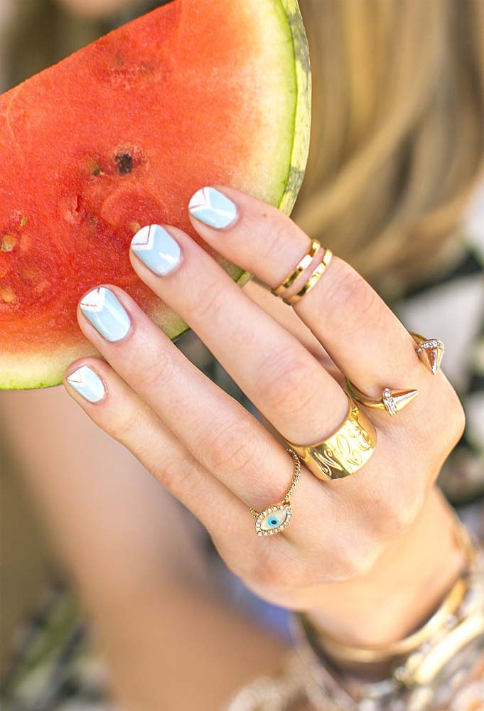 Unhas redondas curtas para quem deseja praticidade no dia a dia