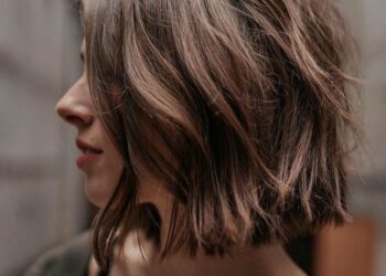 Morena iluminada em cabelo curto: cuidados, dicas e lindas fotos